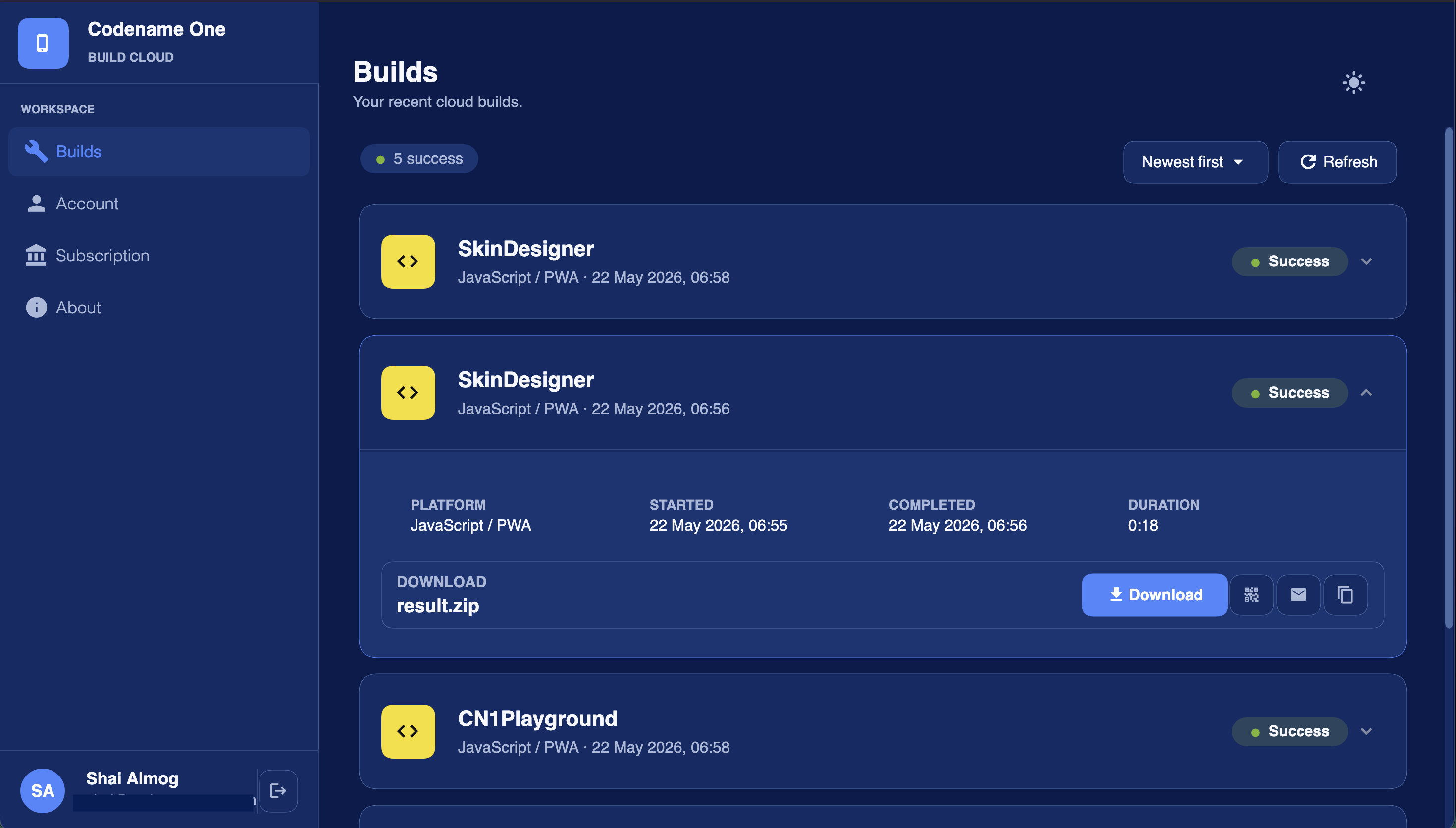 New Build Cloud console — Builds page, dark theme